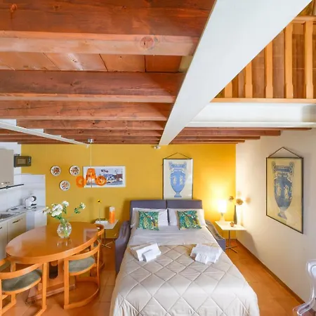 Apartment Esclusivo Wifi E Ac Florenz